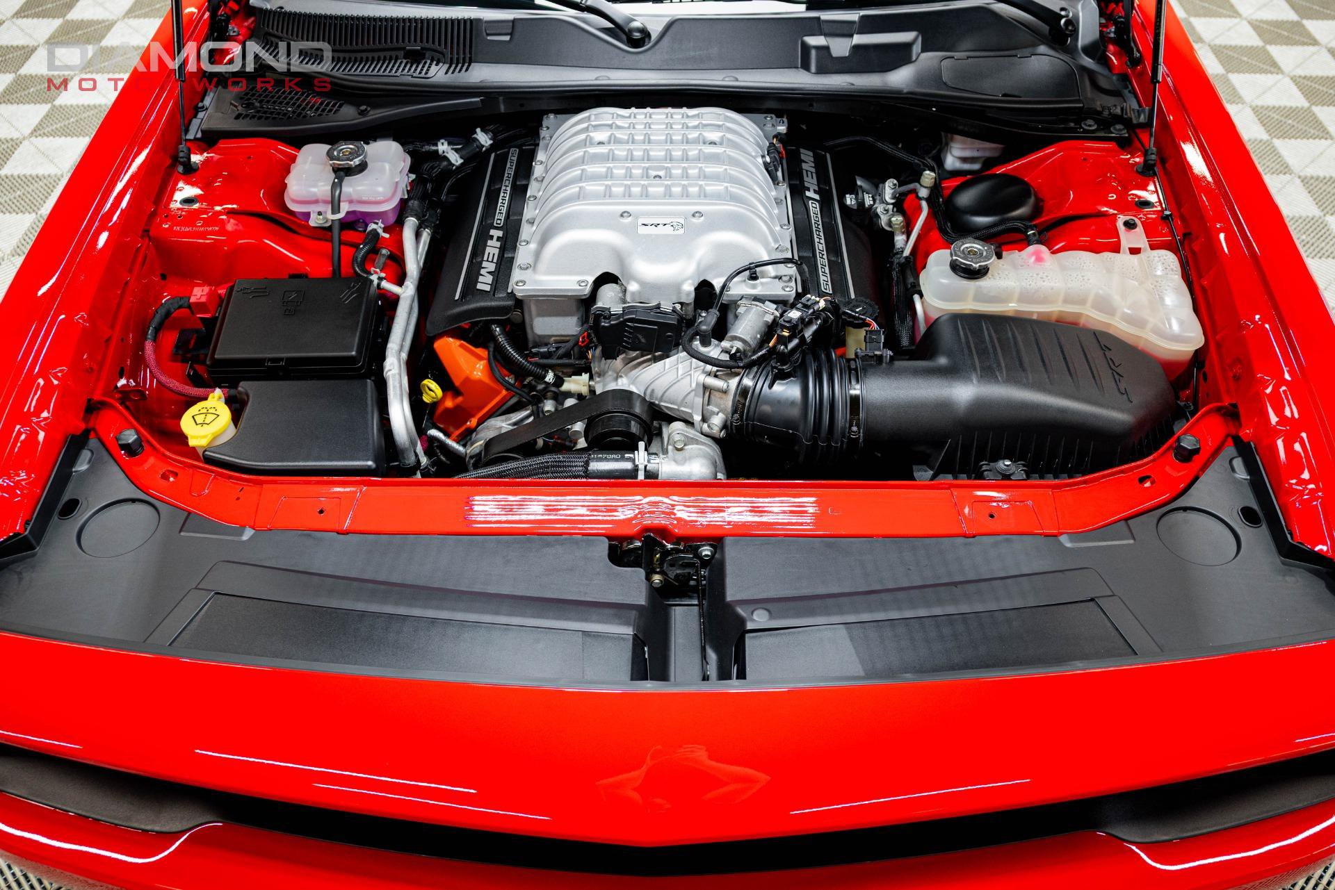Used 2015 Dodge Challenger SRT Hellcat RWD image 26