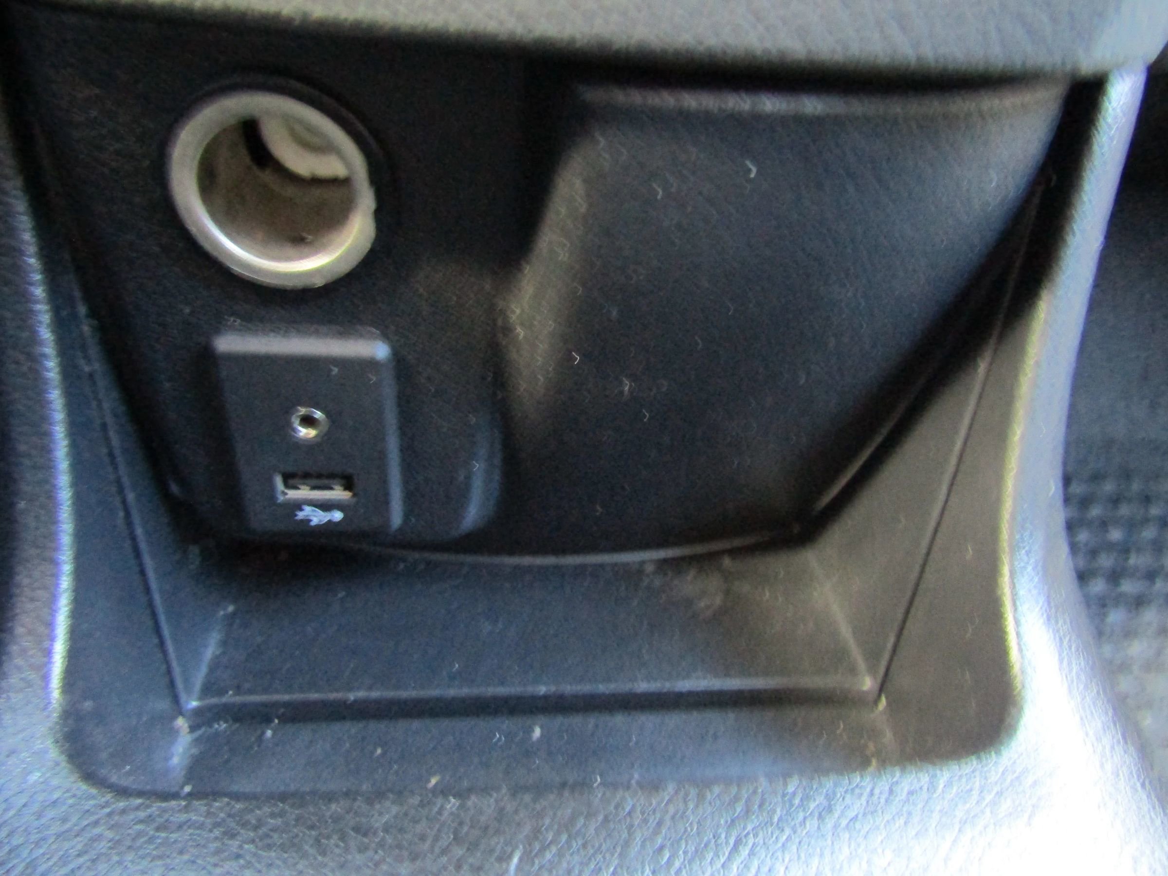 Used 2019 Nissan NV200 SV w/ Back Door Glass Package FWD image 21