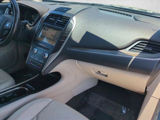 Used 2019 Lincoln MKC Reserve w/ MKC Climate Package AWD/4WD image 23