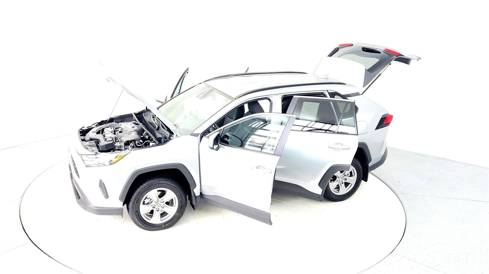 Certified 2025 Toyota RAV4 XLE image 22