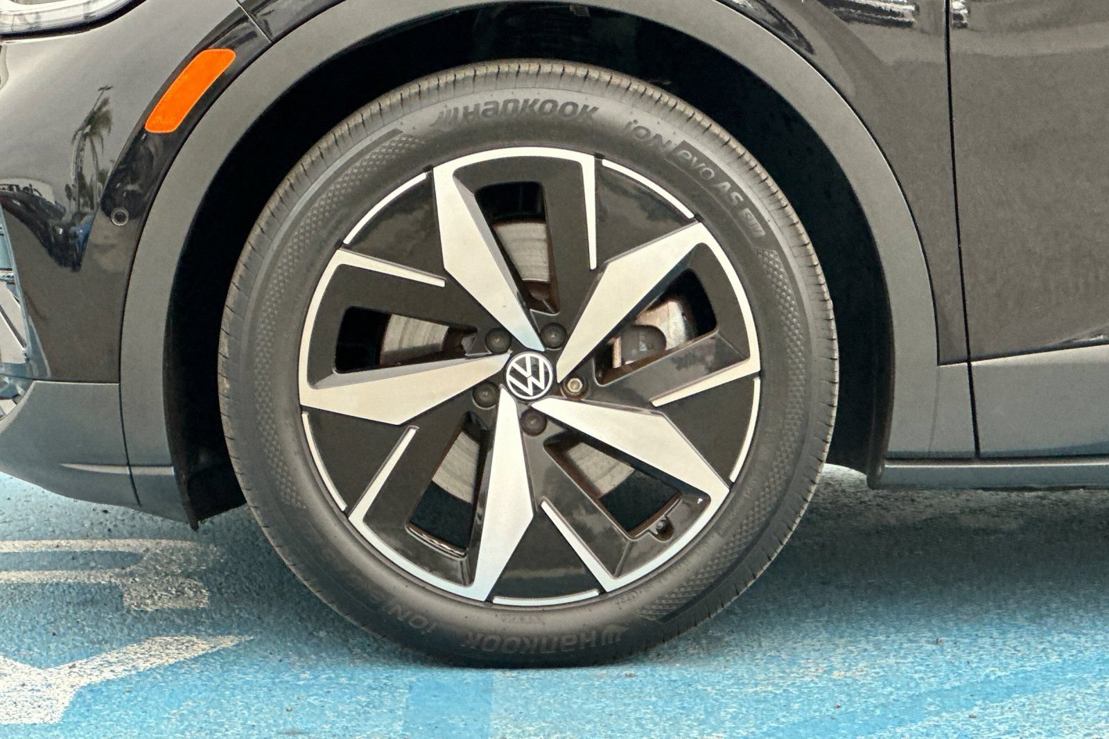 Used 2023 Volkswagen ID.4 Pro S RWD image 26