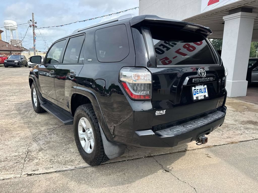 Used 2016 Toyota 4Runner SR5 RWD image 18