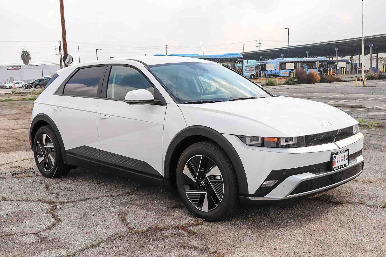 New 2026 Hyundai Ioniq 5 SE RWD image 3