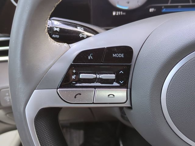 Certified 2023 Hyundai Elantra SEL w/ Convenience Package FWD image 24