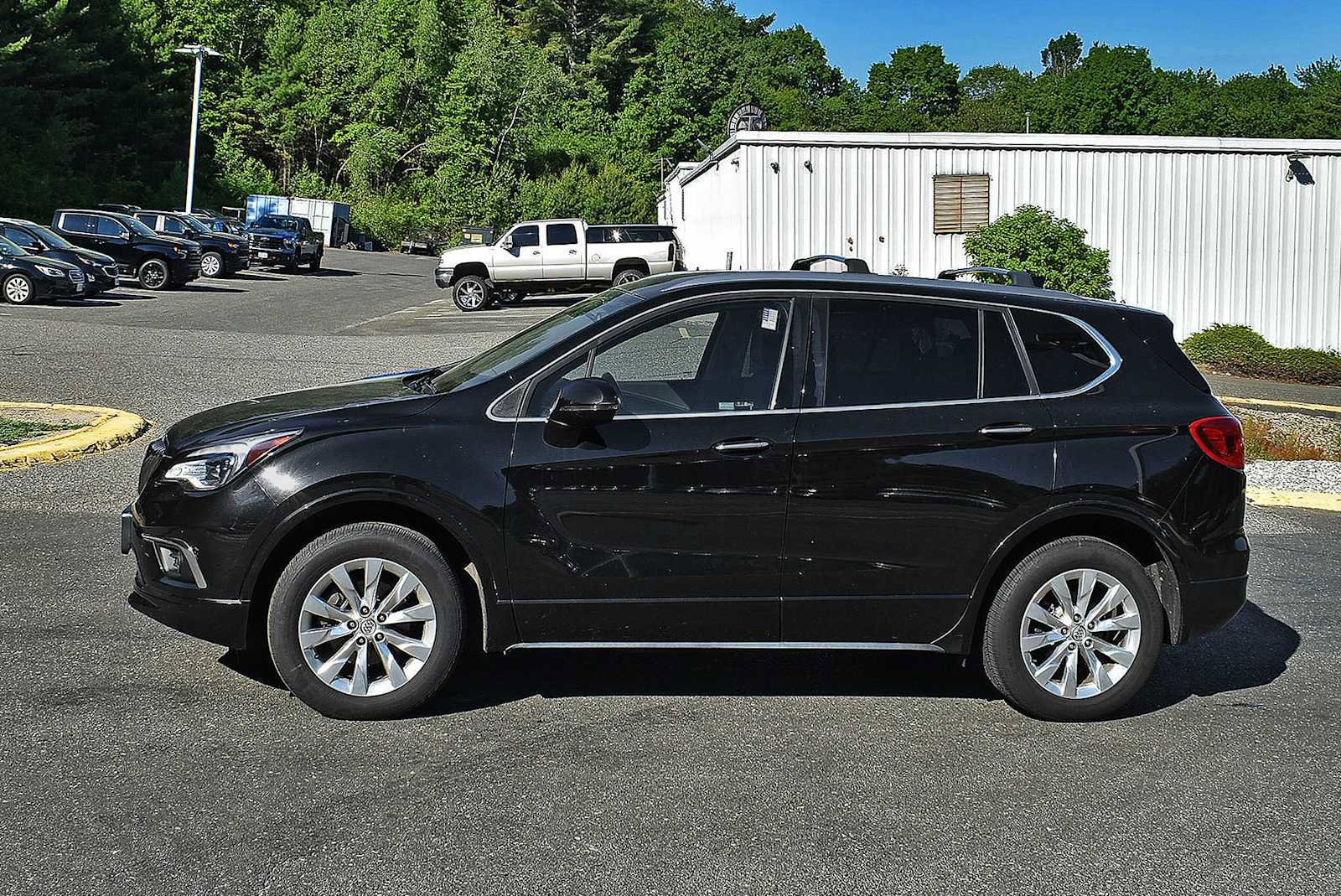 Used 2017 Buick Envision Essence AWD/4WD image 4