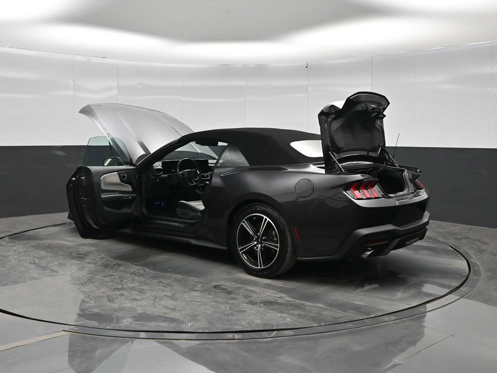 Used 2024 Ford Mustang Premium RWD image 45