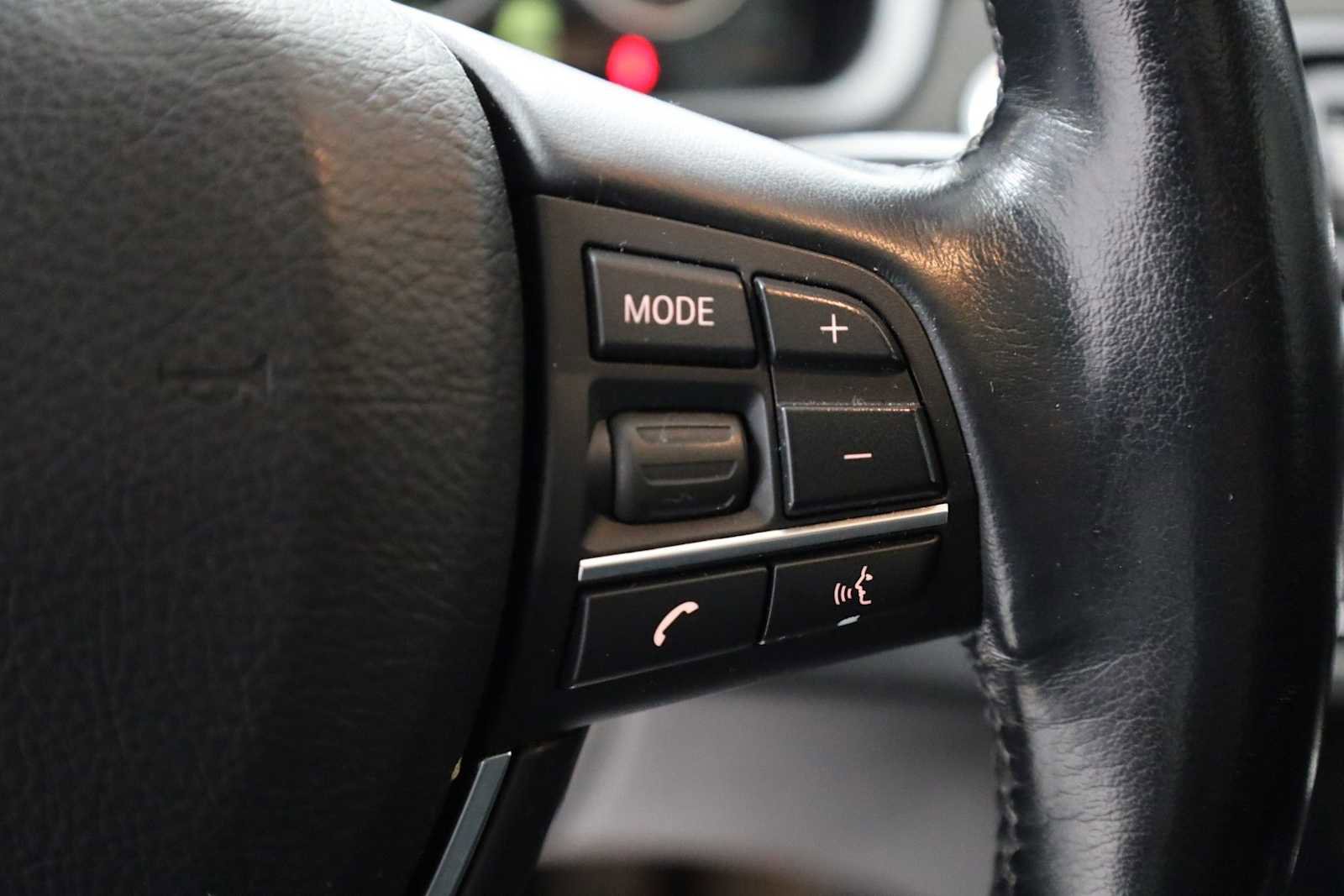 Used 2011 BMW 535i 535i image 25