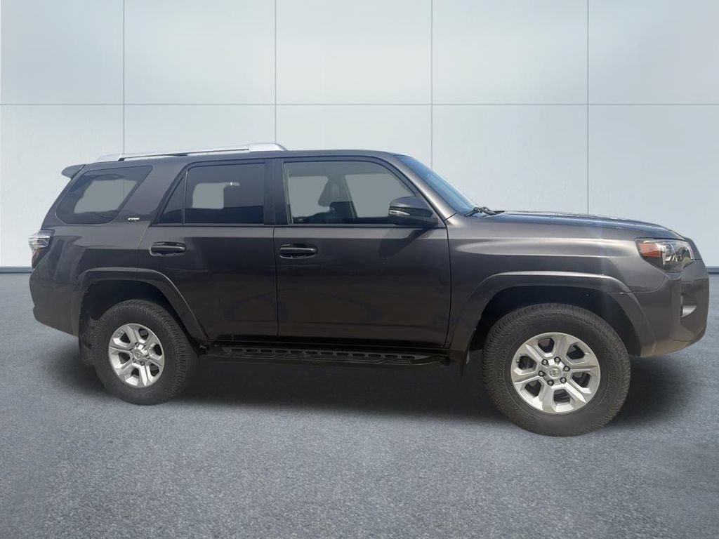 Used 2018 Toyota 4Runner SR5 Premium w/ Wilderness Package AWD/4WD image 3