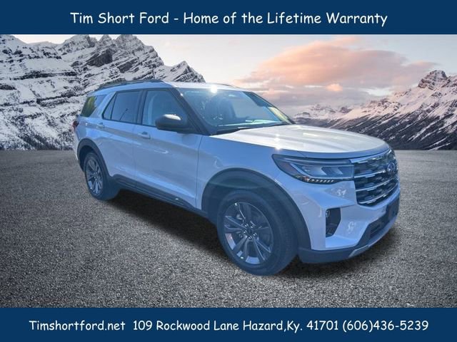 New 2026 Ford Explorer Active image 3
