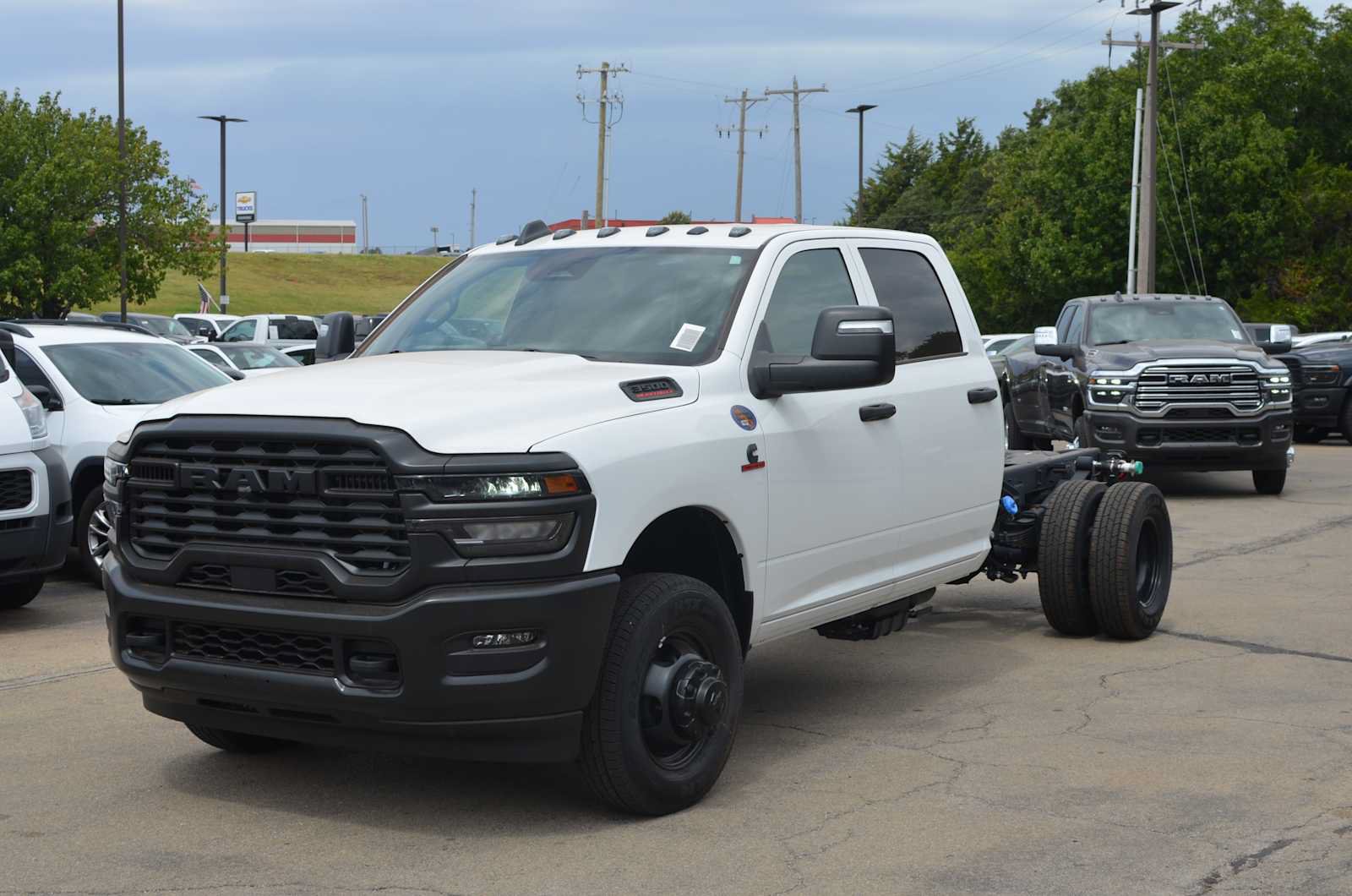 New 2026 RAM 3500 Tradesman AWD/4WD image 33