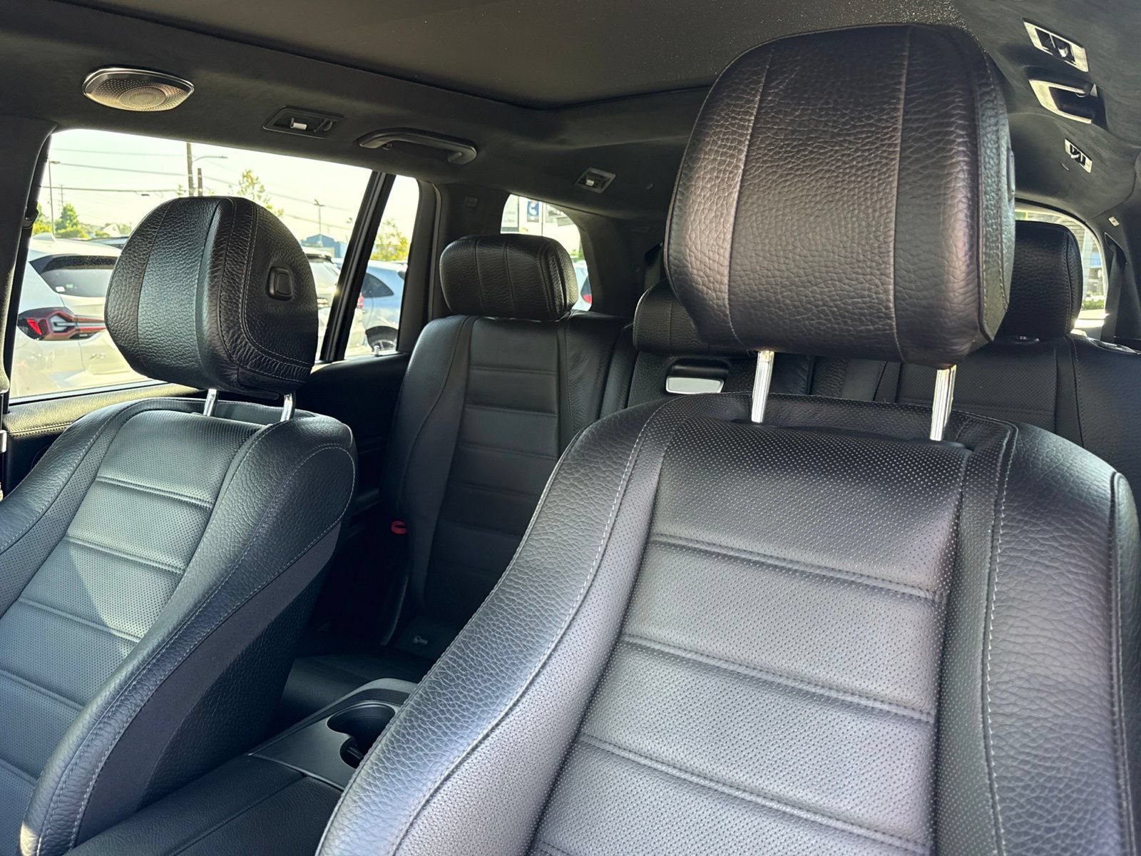 Used 2023 Mercedes-Benz GLS 580 4MATIC image 26