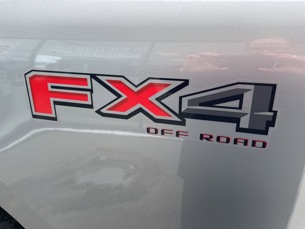 Used 2024 Ford F350 XLT w/ FX4 Off-Road Package image 28
