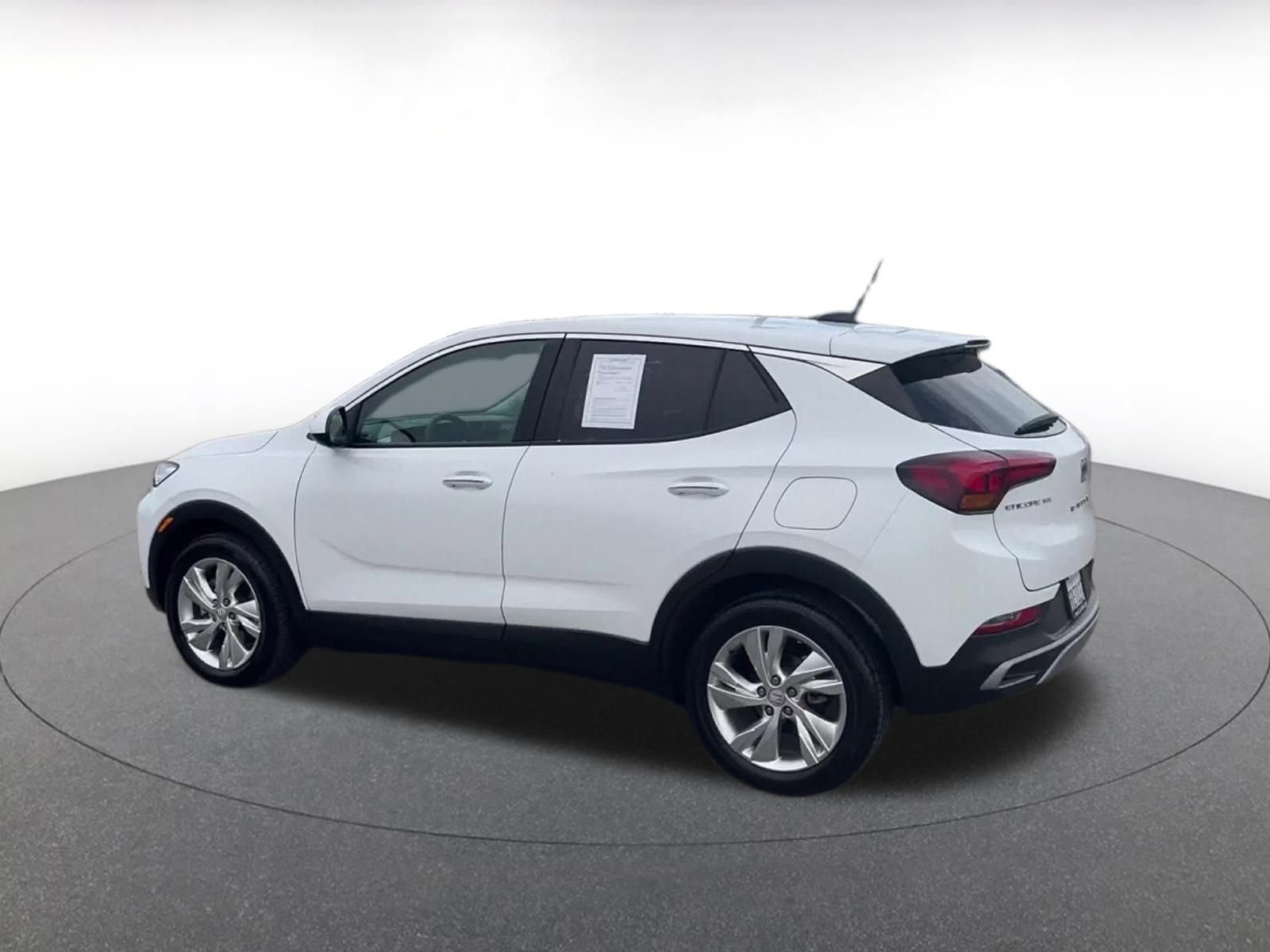 Used 2025 Buick Encore GX Preferred image 10