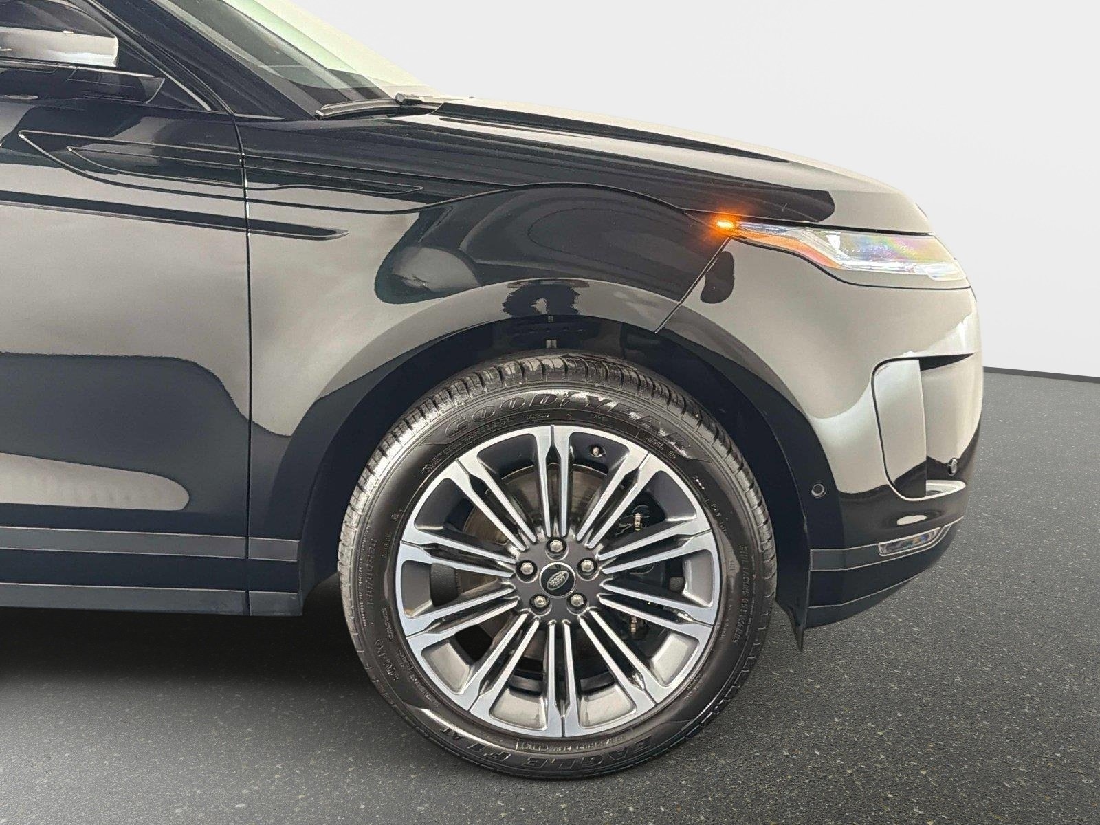Used 2026 Land Rover Range Rover Evoque S AWD/4WD image 20