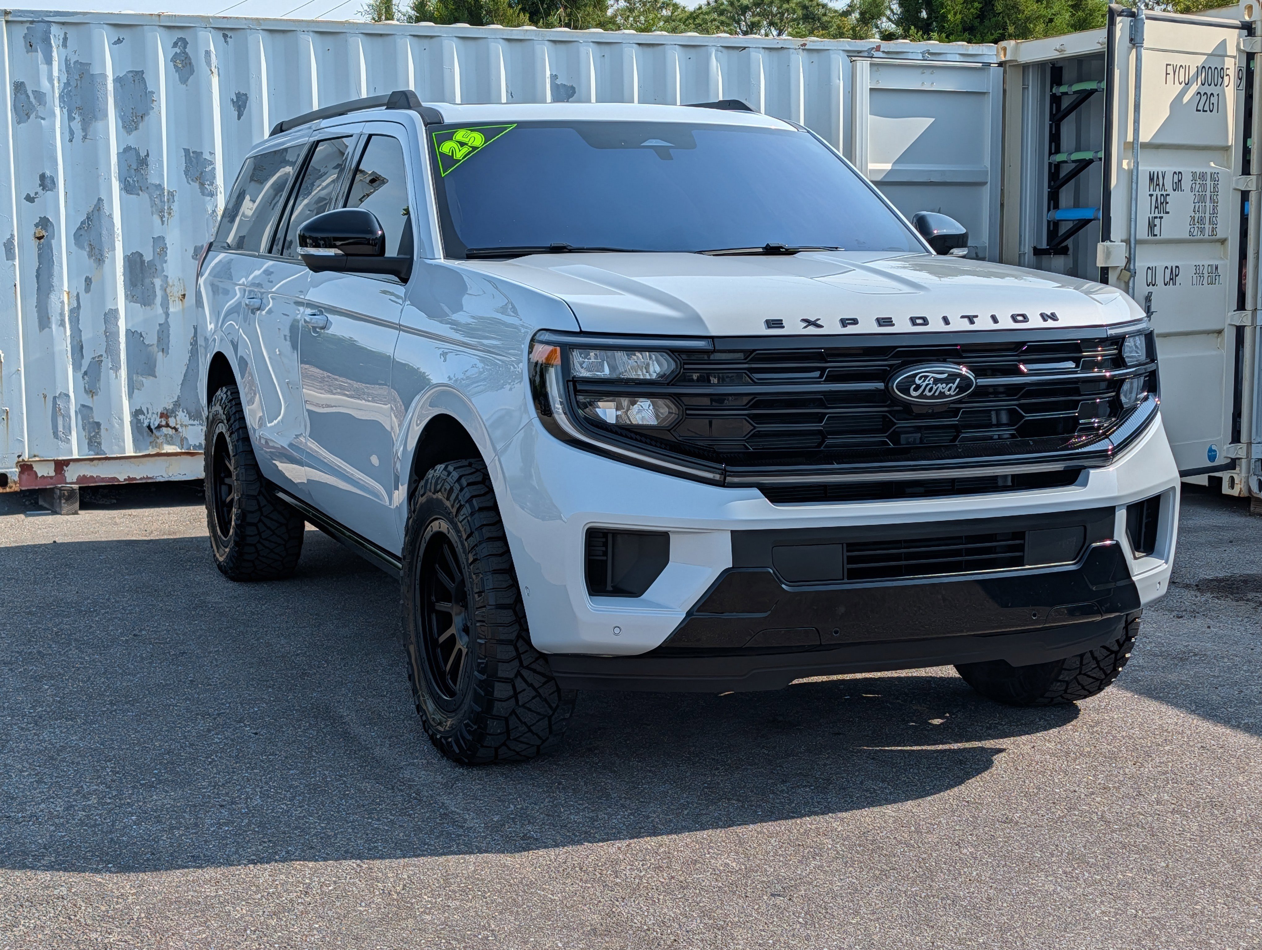 Certified 2025 Ford Expedition Max Platinum w/ Stealth Performance Package AWD/4WD image 1