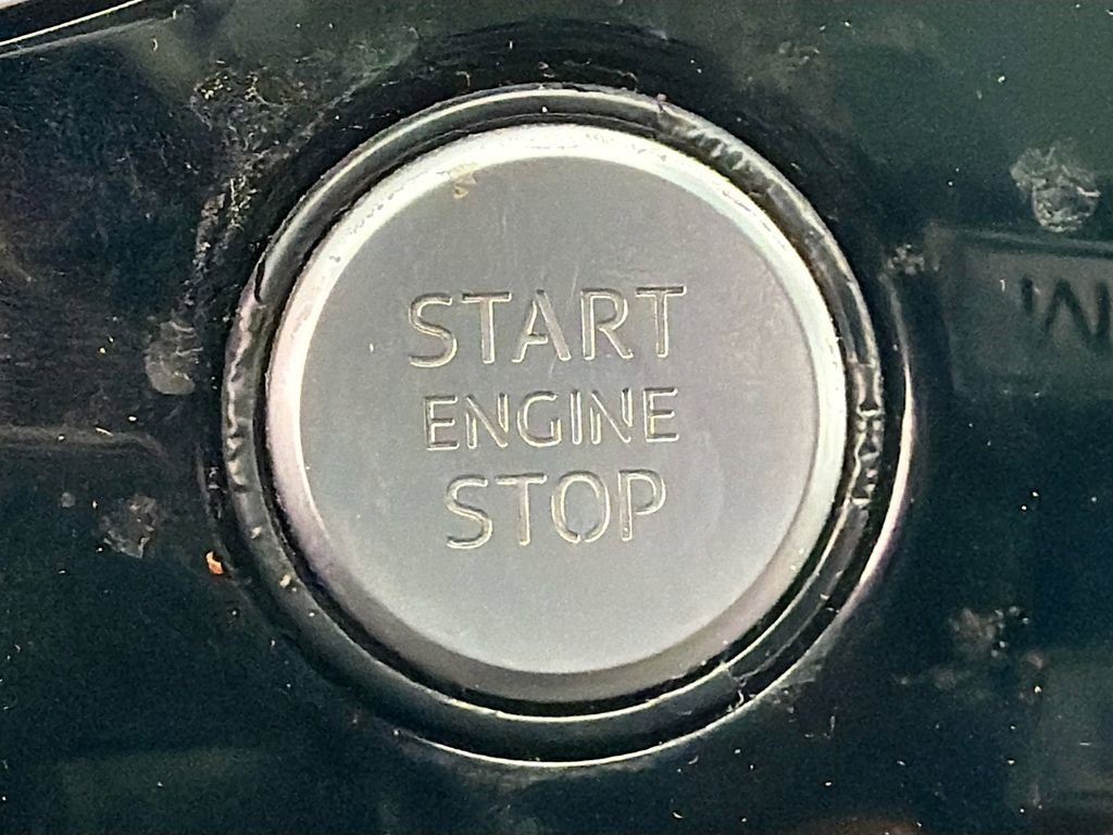 Used 2017 Audi Q7 3.0T Premium Plus w/ Premium Plus Package image 35