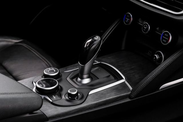 Used 2019 Alfa Romeo Stelvio w/ Nero Edizione RWD image 28