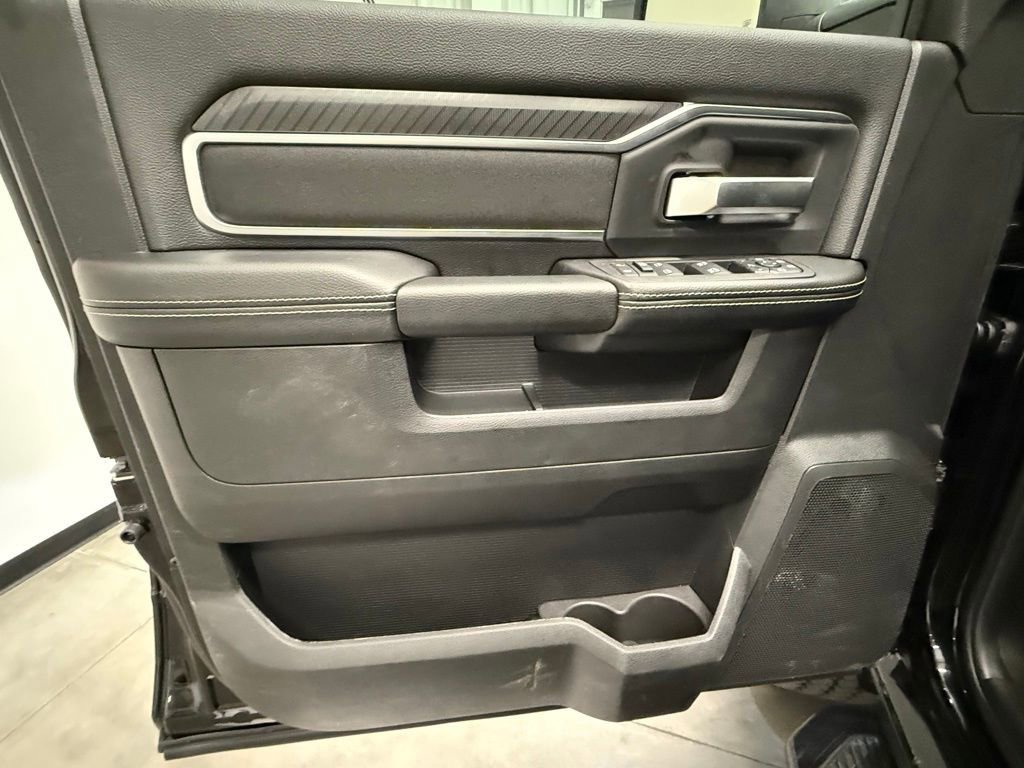 New 2026 RAM 2500 Big Horn AWD/4WD image 19
