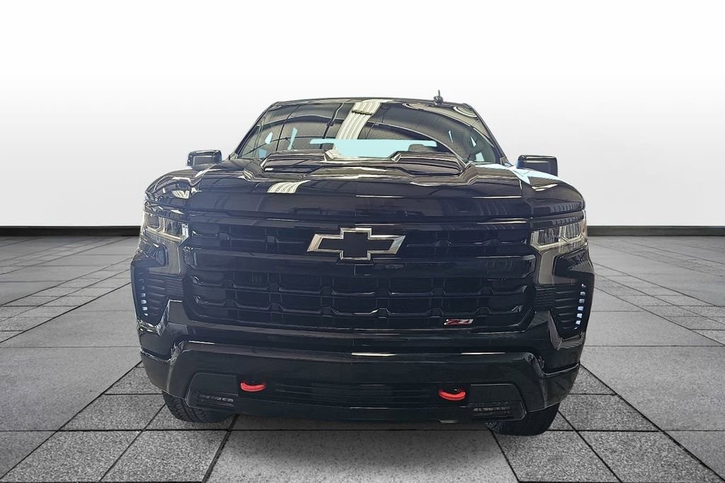 Used 2025 Chevrolet Silverado 1500 LT Trail Boss w/ Protection Package image 2
