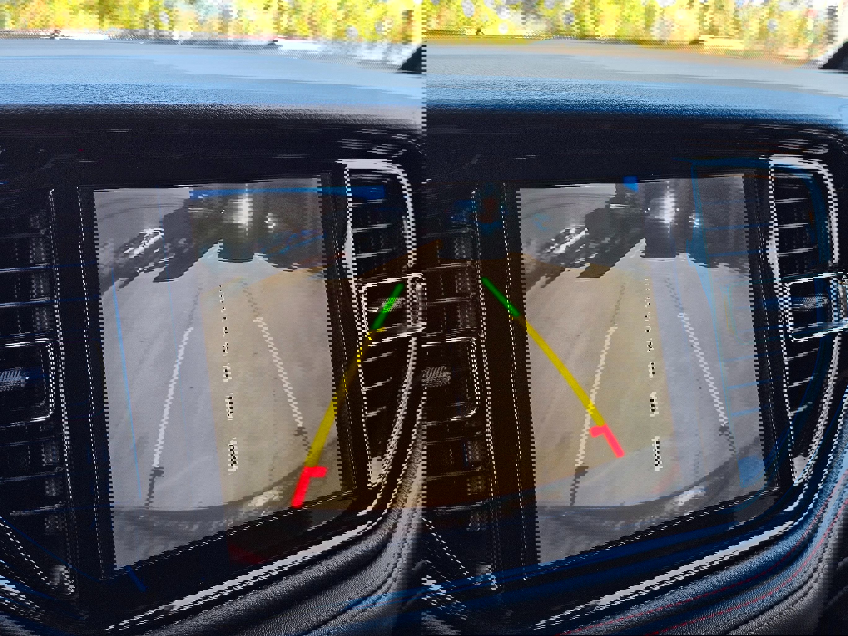 Used 2023 Dodge Durango GT image 39