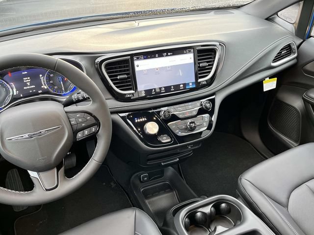 New 2026 Chrysler Pacifica Select w/ S Appearance Package AWD/4WD image 12
