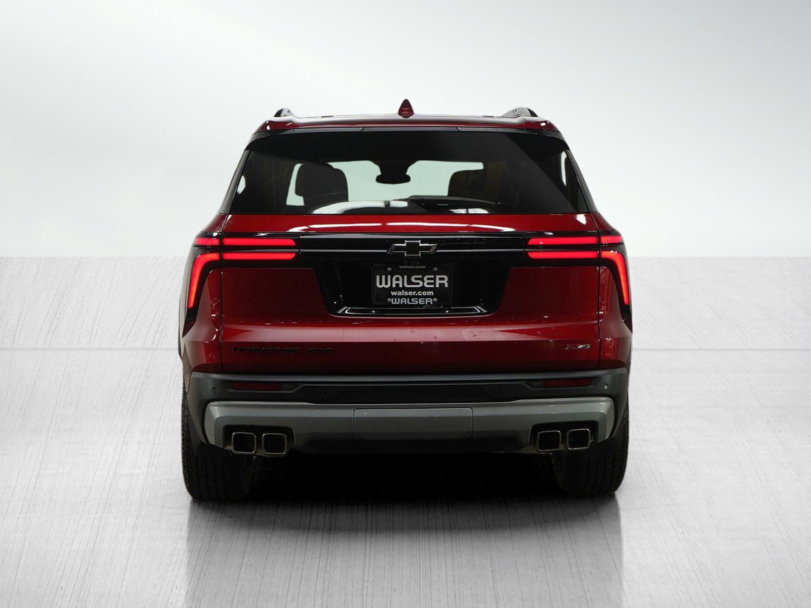 Used 2024 Chevrolet Traverse Z71 image 4