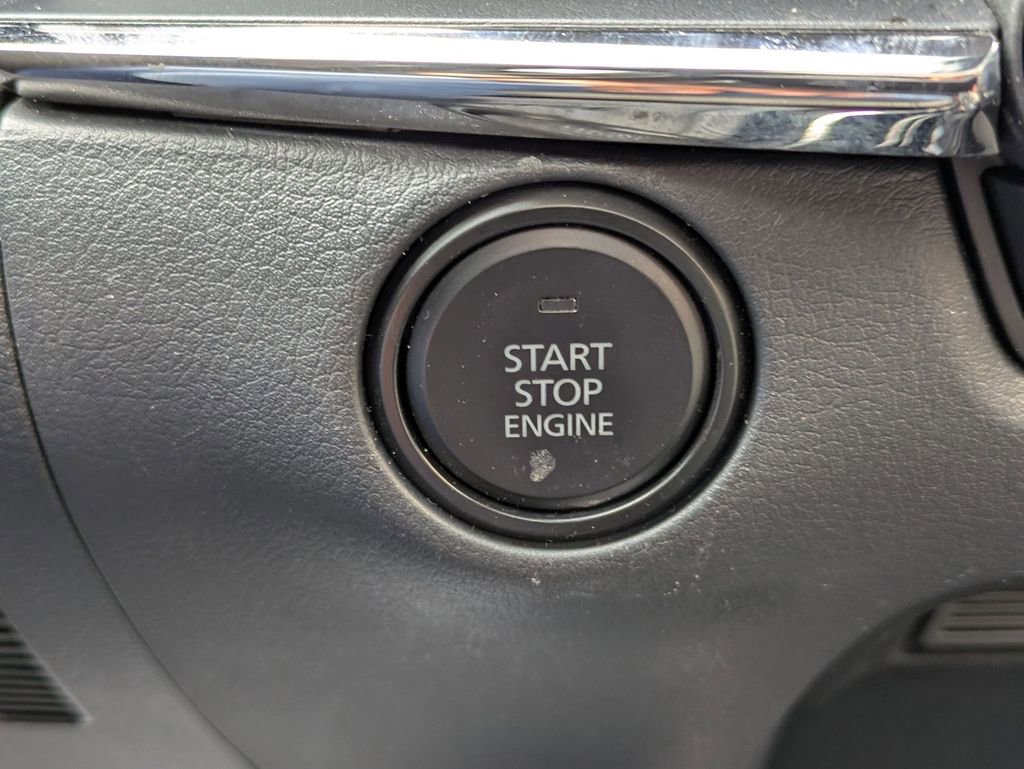 Used 2025 MAZDA CX-30 AWD 2.5 S w/ Preferred Package image 21