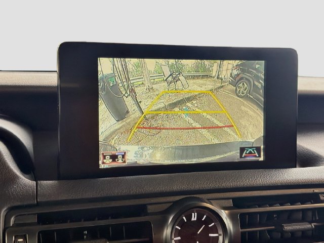 Used 2024 Lexus IS 350 F Sport RWD image 13