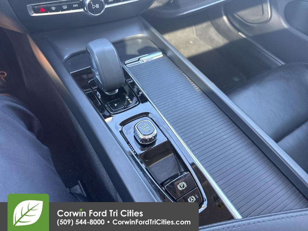 Used 2024 Volvo S60 B5 Core FWD image 9