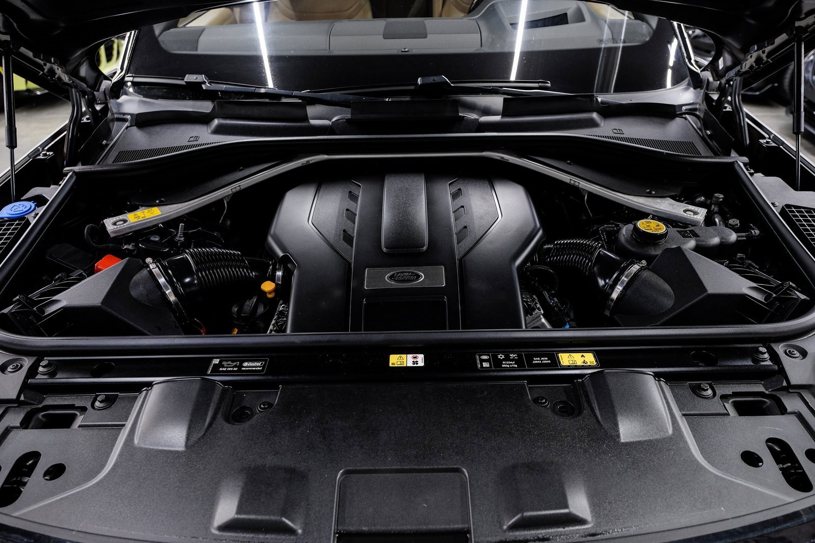 Used 2023 Land Rover Range Rover Autobiography image 57