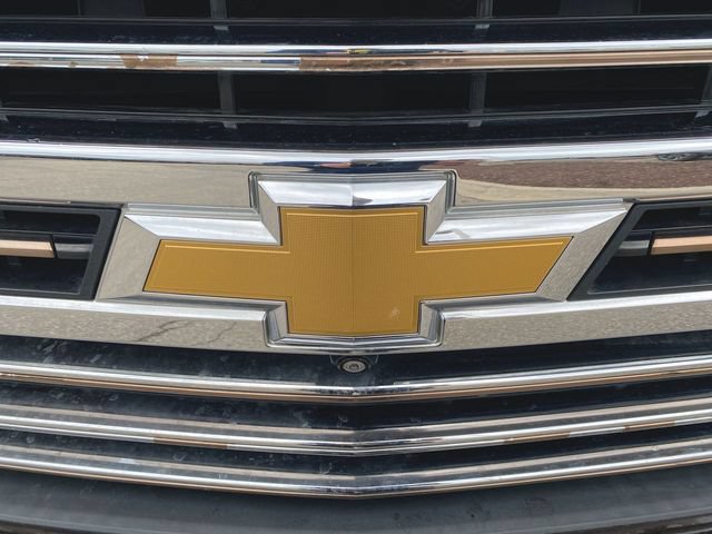 Used 2020 Chevrolet Silverado 1500 High Country w/ Technology Package AWD/4WD image 32