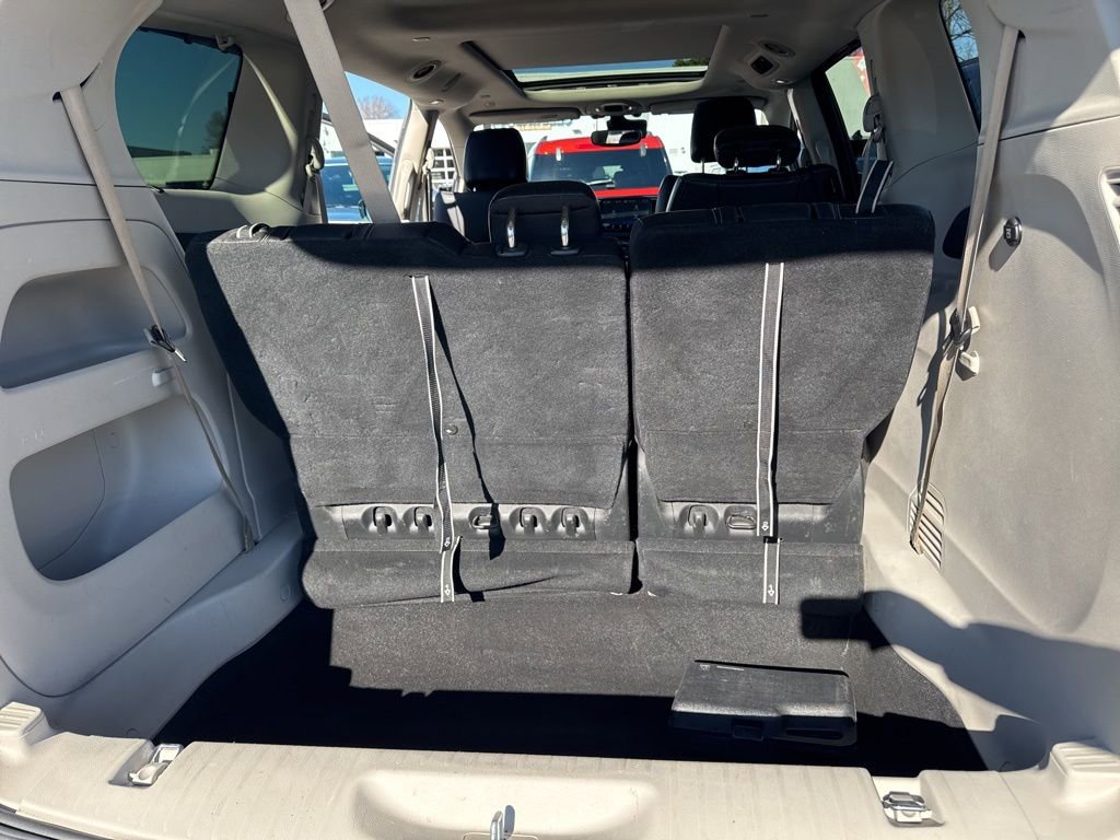 Used 2022 Chrysler Pacifica Touring-L image 33