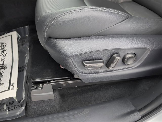 Used 2024 Toyota Tacoma TRD Off-Road w/ TRD Off Road Premium Package image 16