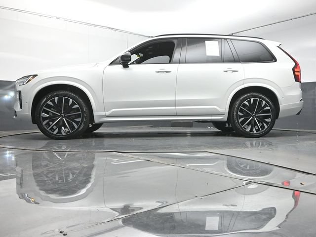 Certified 2026 Volvo XC90 B6 Ultra w/ Protection Package Premier AWD/4WD image 38