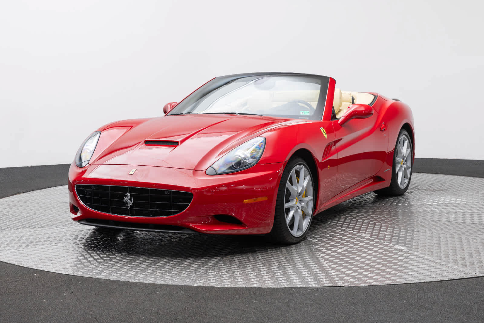Used 2010 Ferrari California
