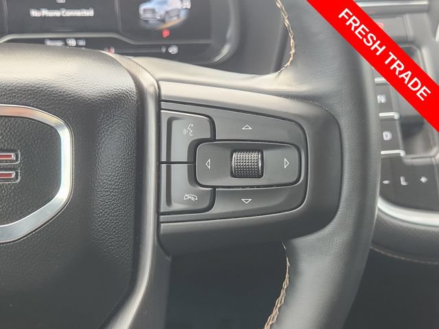 Used 2024 GMC Yukon AT4 w/ Technology Package AWD/4WD image 29