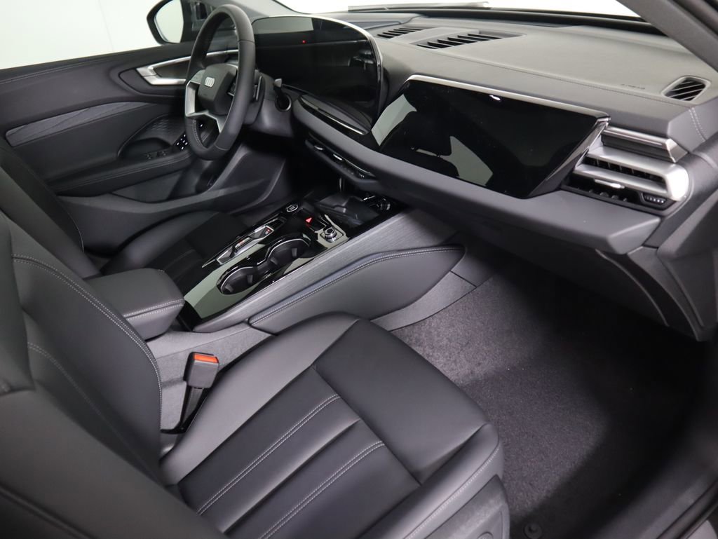 Used 2025 Audi A5 2.0T Premium Plus image 19