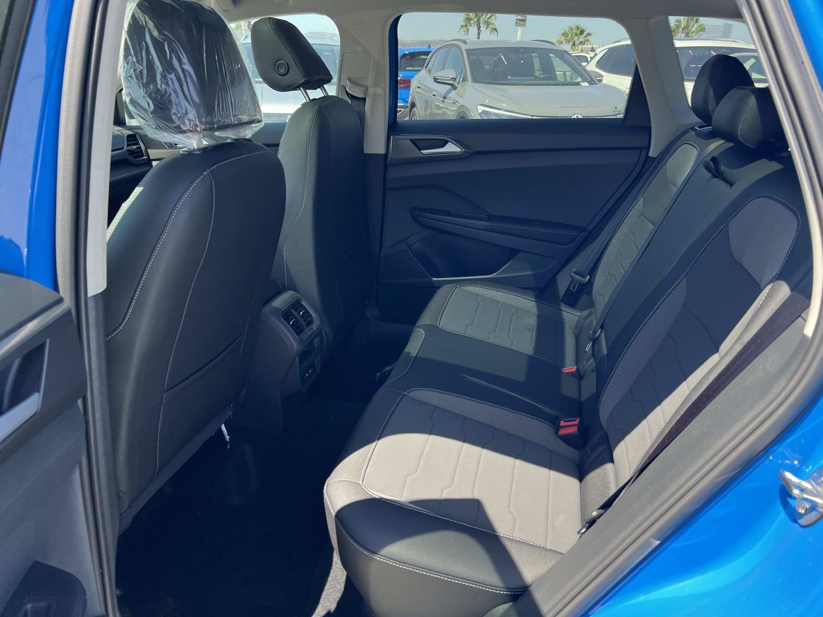 New 2026 Volkswagen Taos SE FWD image 21