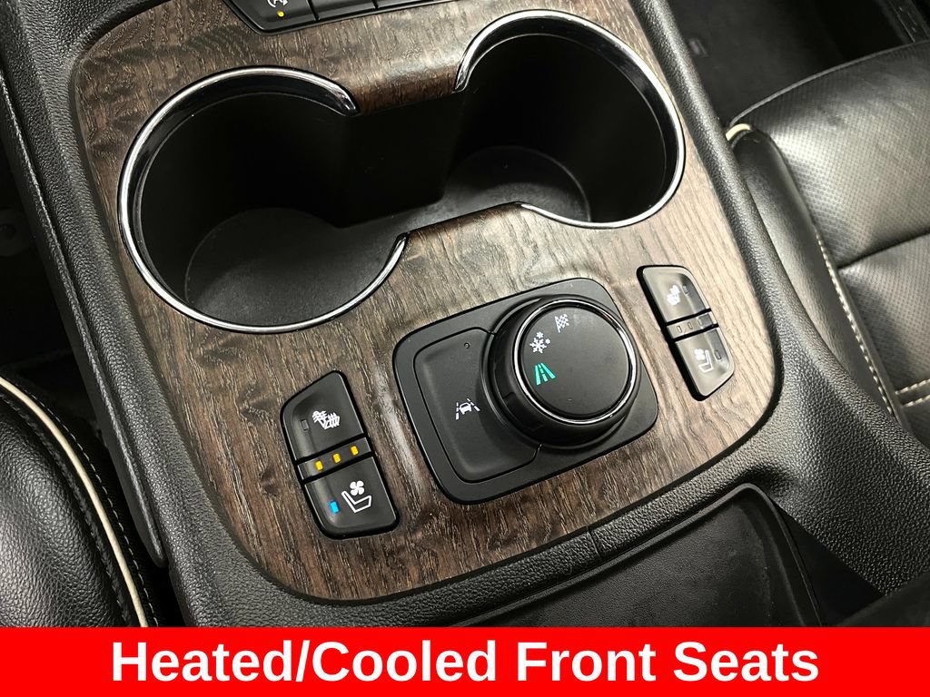 Used 2023 GMC Acadia Denali FWD image 10