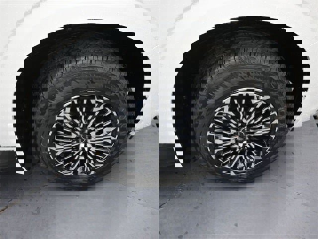 New 2026 Nissan Armada SL image 53