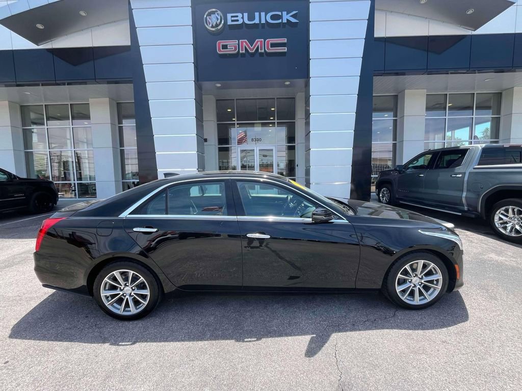 Used 2017 Cadillac CTS Luxury RWD image 2