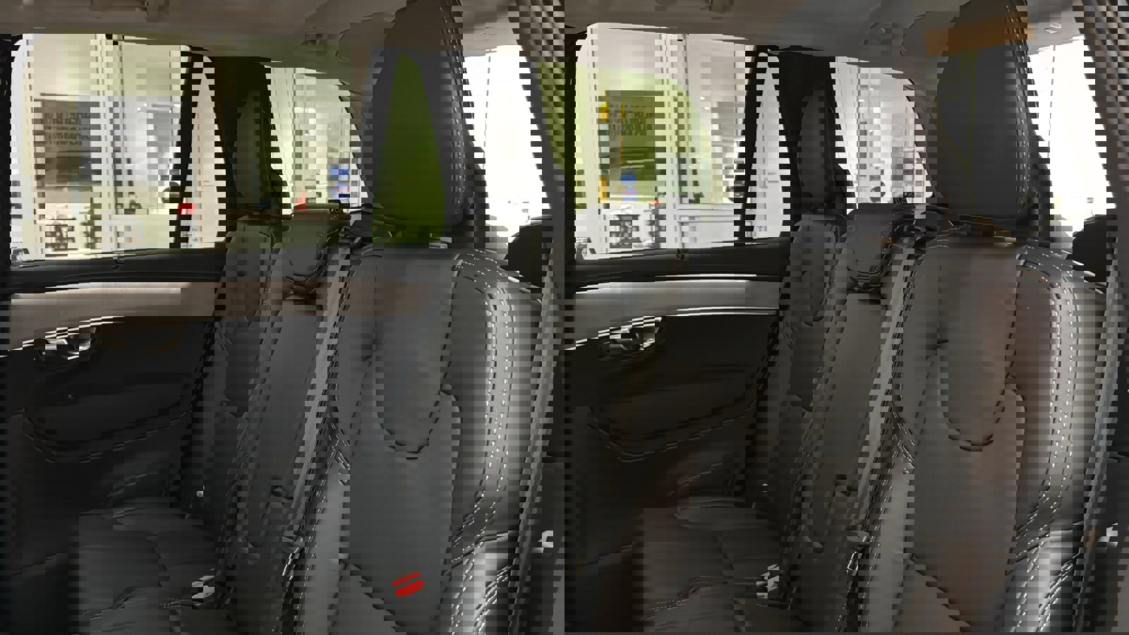 New 2026 Volvo XC90 B6 Ultra w/ Protection Package Premier image 26