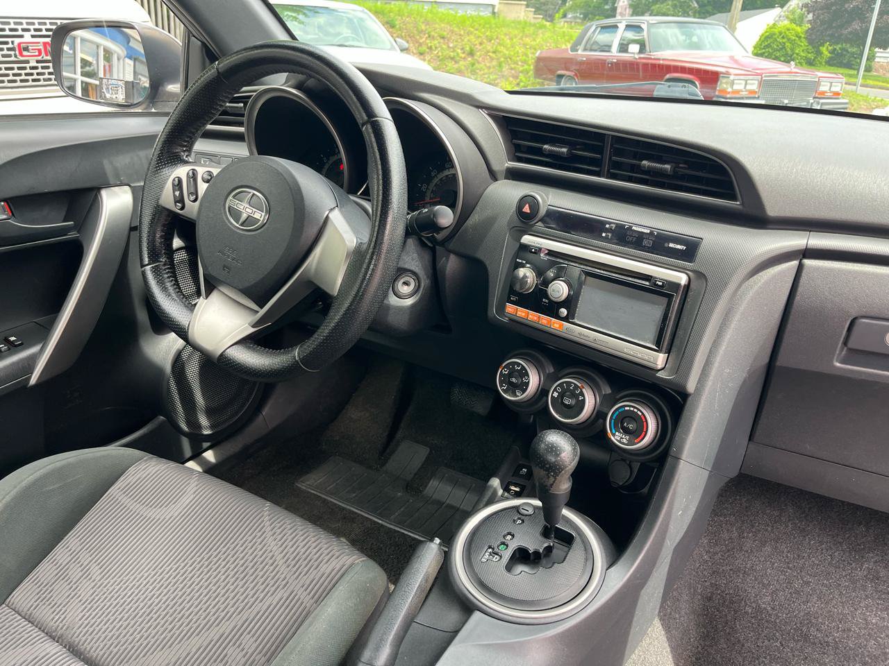 Used 2011 Scion tC FWD image 14