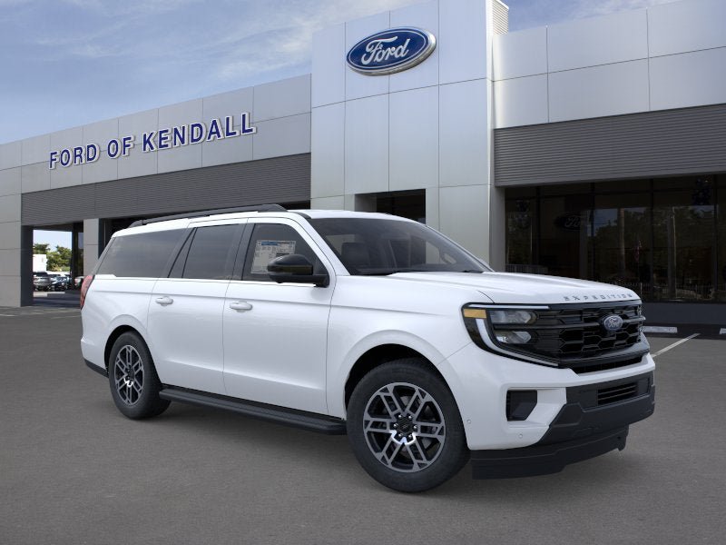 New 2026 Ford Expedition Max Active RWD image 7