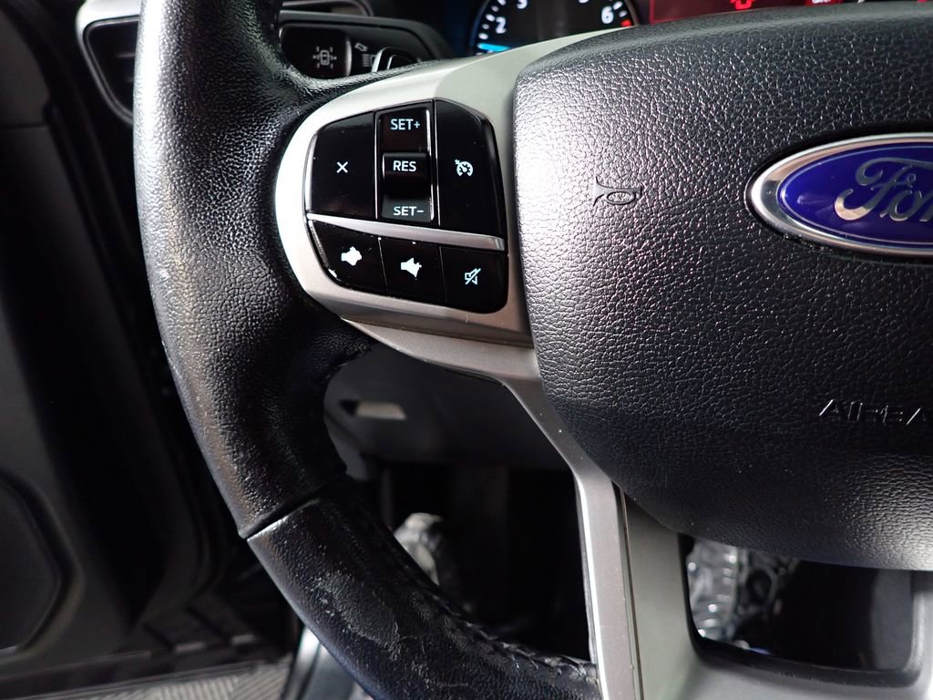 Used 2020 Ford Explorer XLT w/ Comfort Package image 19