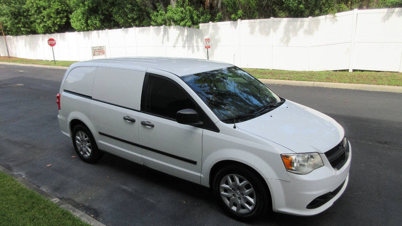 Used 2014 RAM C/V Tradesman FWD image 7