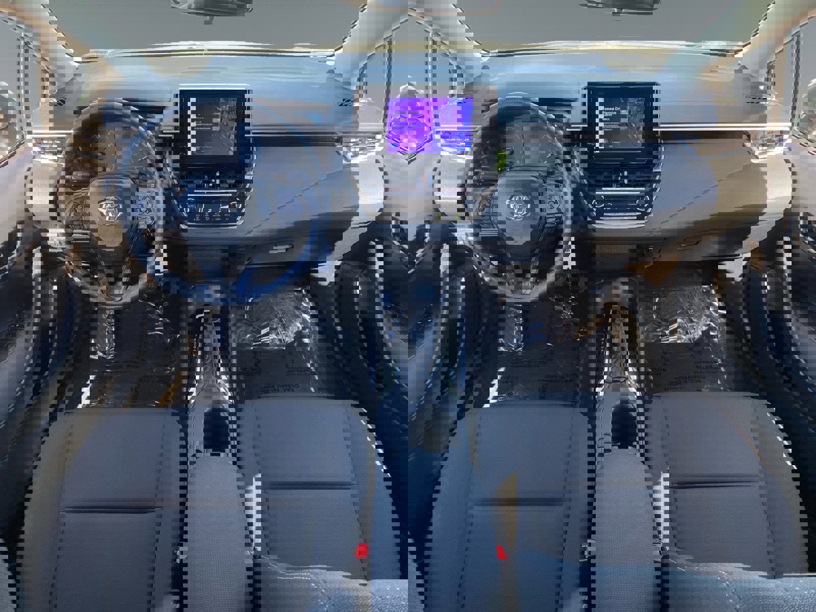 Used 2025 Toyota Corolla LE image 10