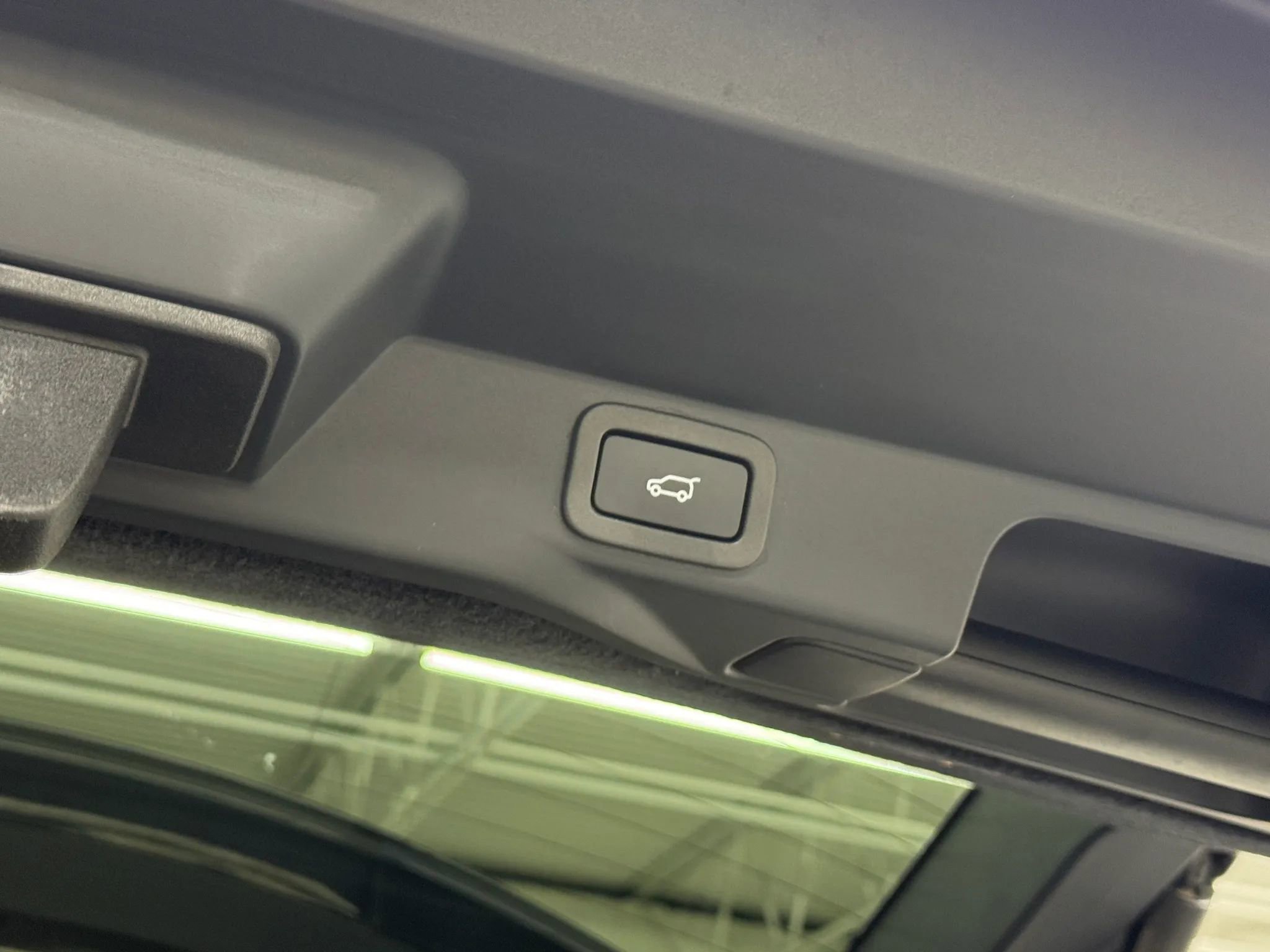 Used 2019 Land Rover Range Rover Sport HSE Dynamic image 41