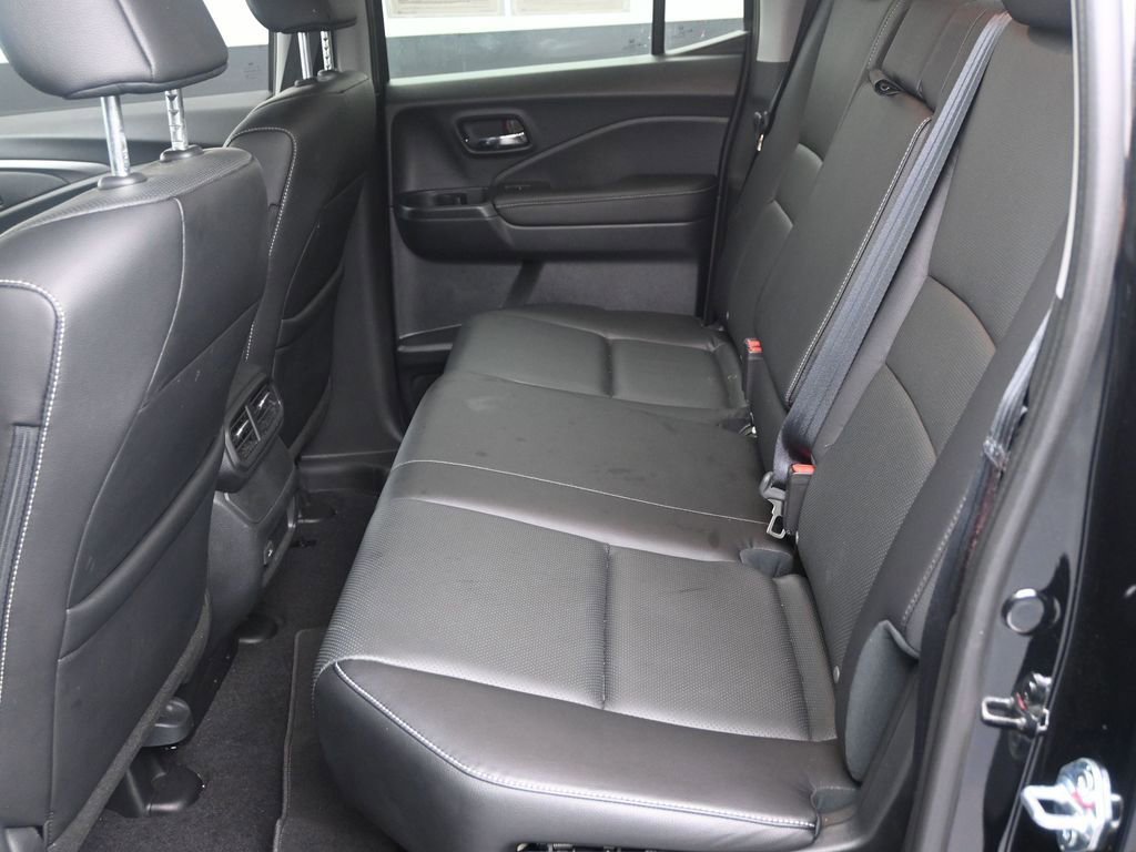Used 2025 Honda Ridgeline RTL image 13