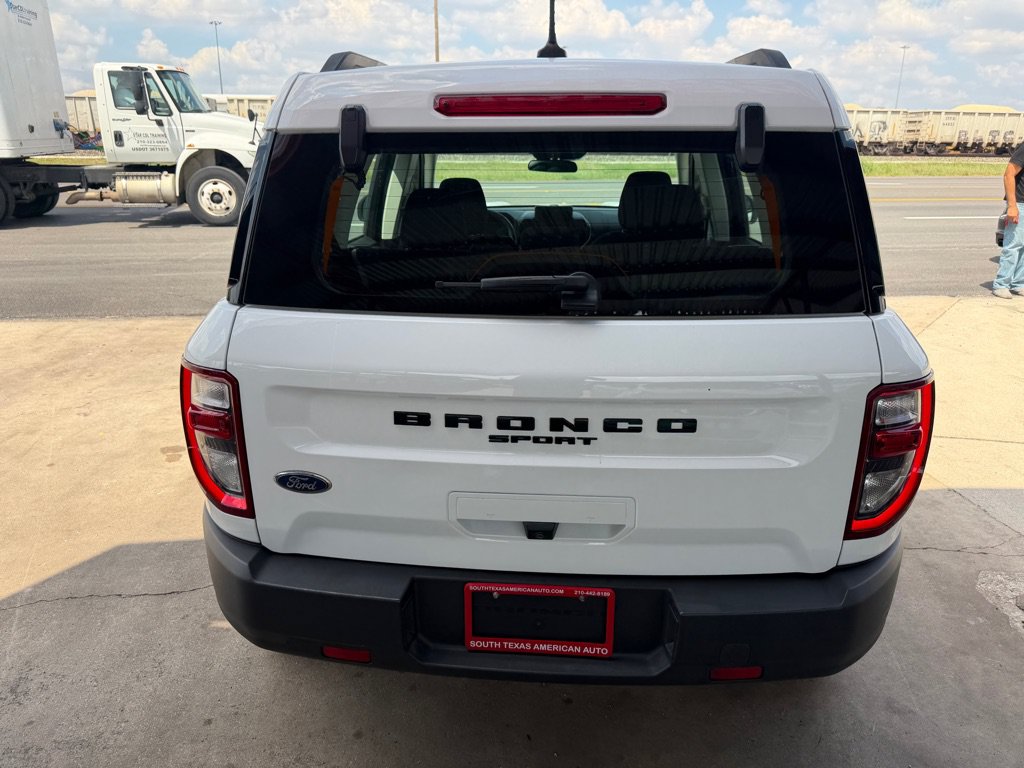 Used 2023 Ford Bronco Sport AWD/4WD image 10